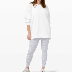 Lululemon Perfectly Oversized Crew White sweatshirt, Size 6